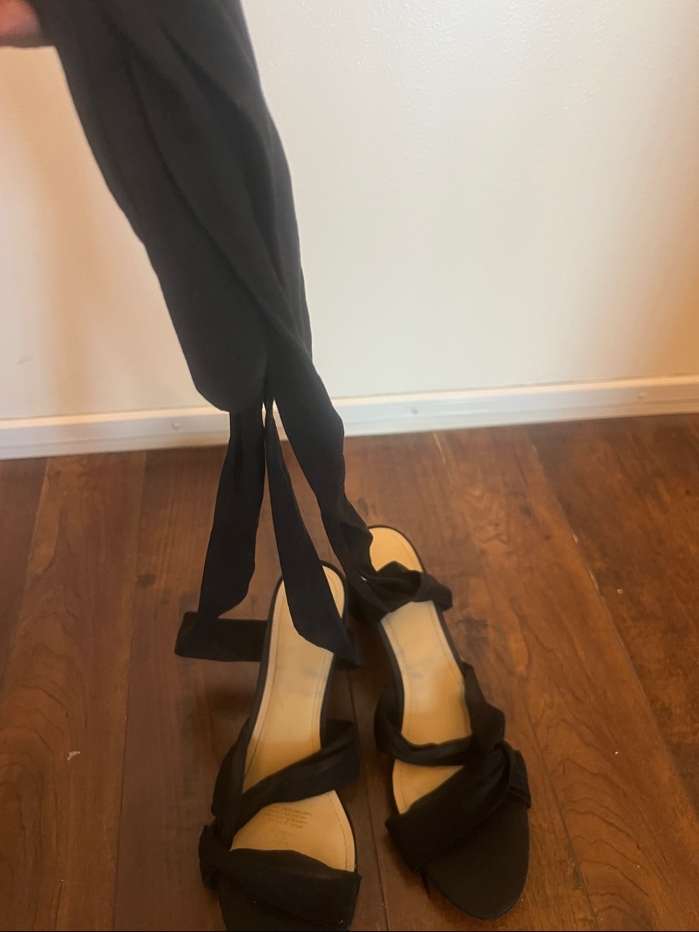 Women’s Black Wrap-Ankle shoes.